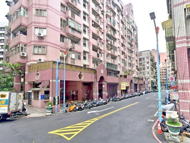 新北五股法拍公寓-1