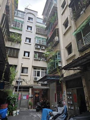 新北新莊法拍公寓-0
