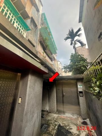 台北文山區拍賣公寓-1