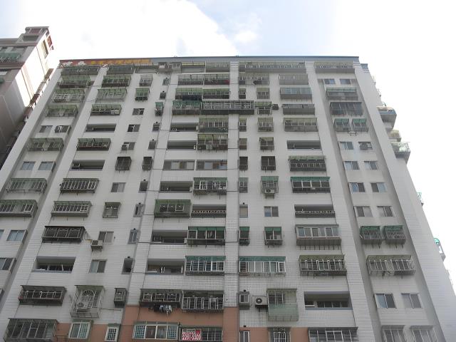 新北大樓法拍-1