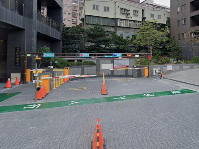 新北中和大樓法拍-4