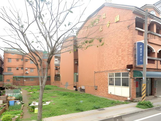 桃園中壢法拍透天-1