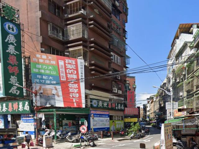 板橋拍賣大樓-1