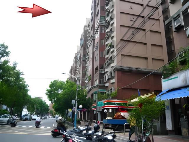 新北板橋大樓拍賣-1