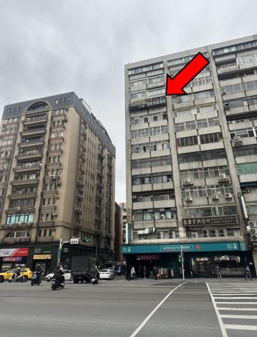台北松山拍賣大樓-3